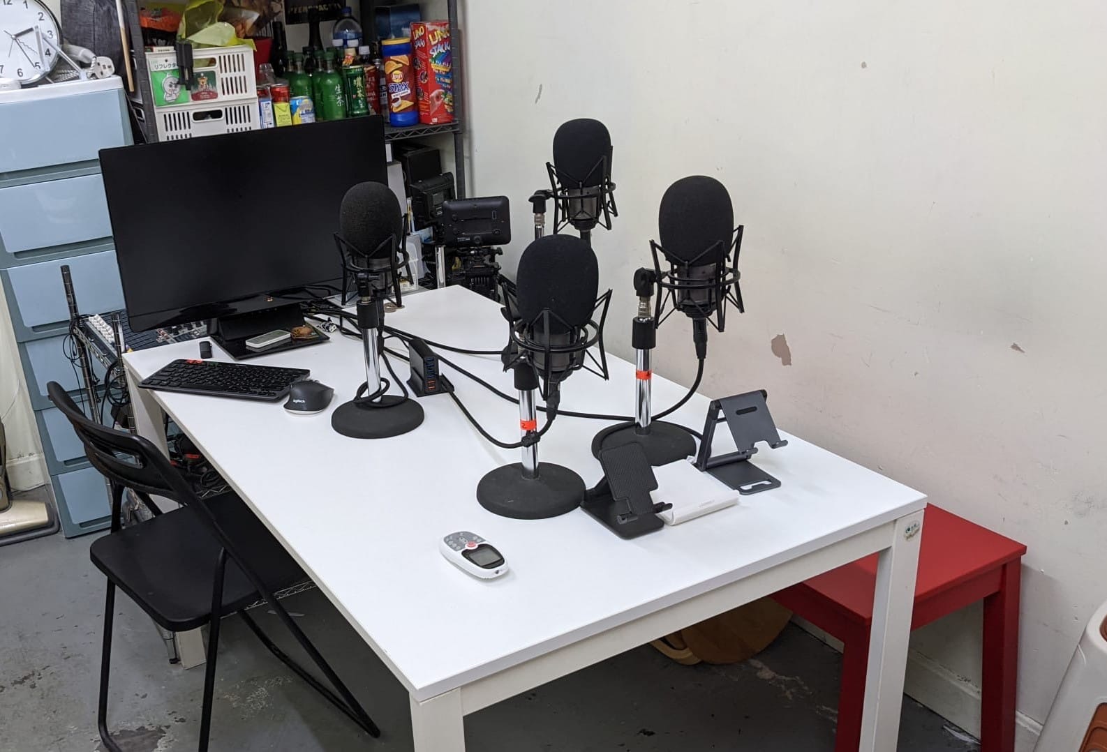 Podcast頻道「香港人的有聲書」錄製節目的器材，錄音咪。